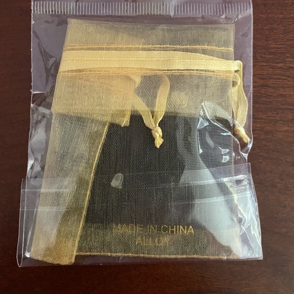 Eye Candy LA Tora CZ Drop Earrings Gold-Tone NWT - Picture 3 of 4